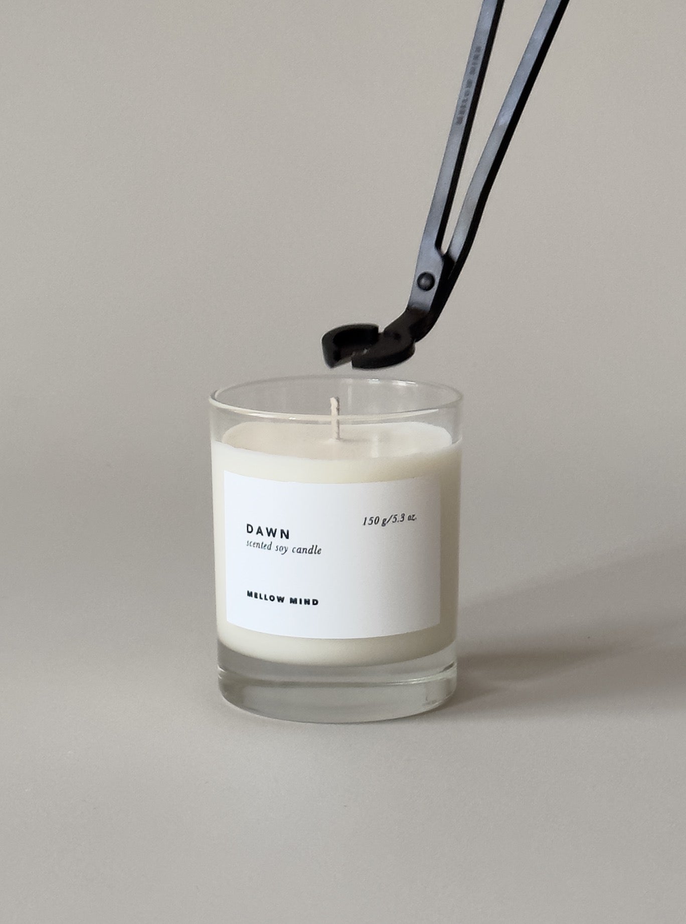 DAWN Scented candle
