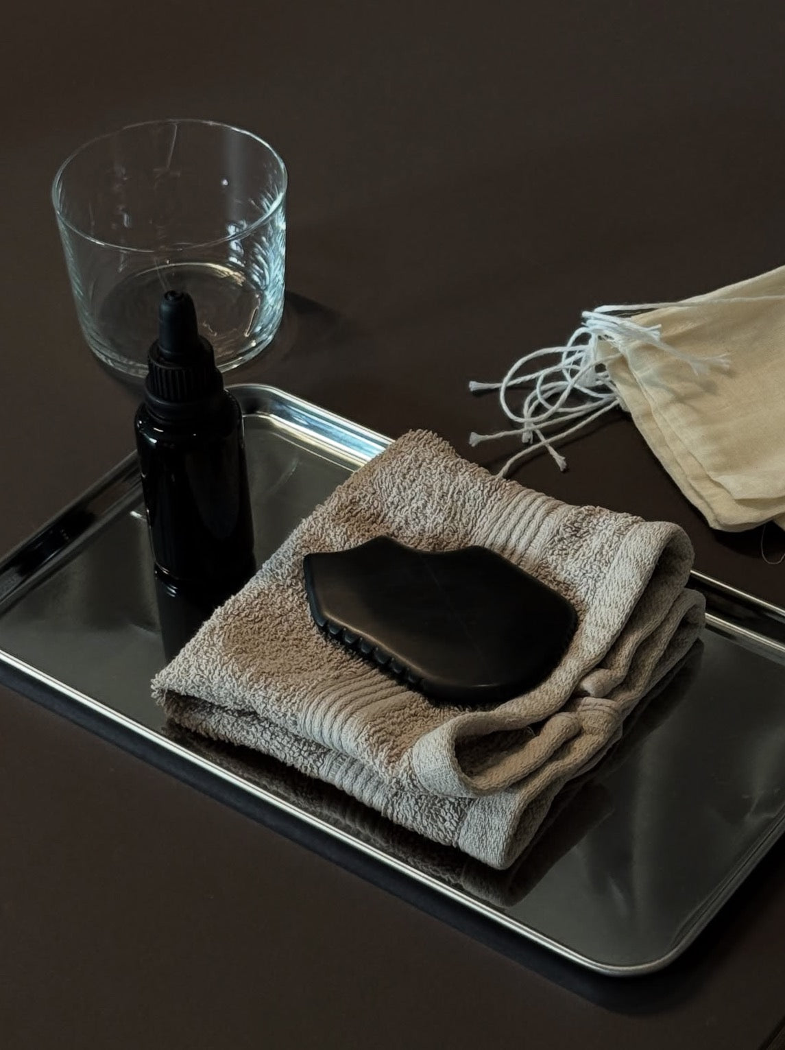 FACIAL GUA SHA EVENT / COLDING